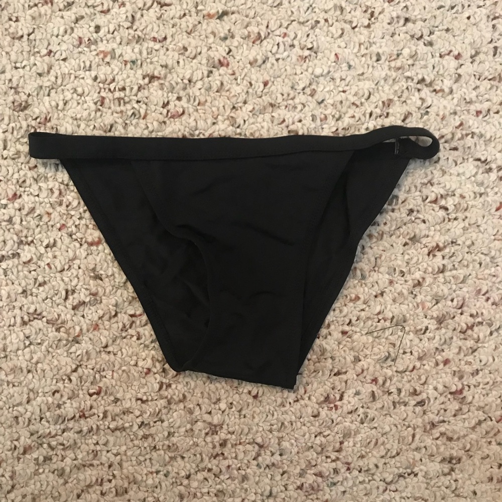 Bikini bottoms